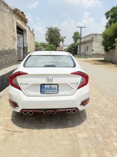 Honda Civic 1.8 i-VTEC Orial