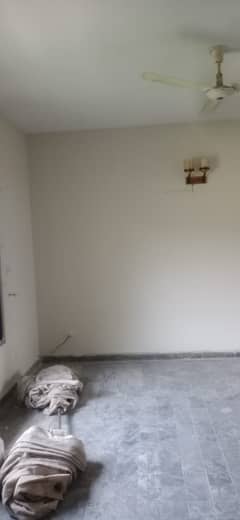 Smart Choice, Smooth Living Rent A 1-Kanal Stylish Upper Portion In Gulberg Falcon Complex With Prime Access, Great Surroundings & Fabulous Comfort