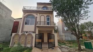 3 MARLA BRAND NEW MODREN HOUSE MOST BEAUTY PRIME LOCATION FOR SALE IN NEW LAHORE CITY PHASE 2 A BLOCK