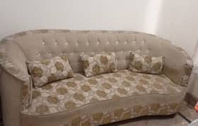 5 seater sofa set  available, beige color, good condition,