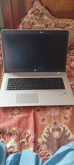 Buikul tik ha laptop koi masla nahi ha connect on WhatsApp 03207743846