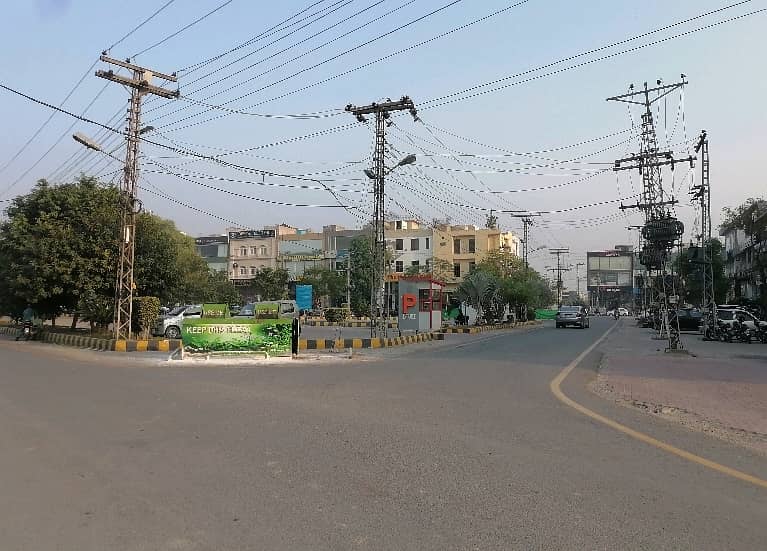 Office For rent In DHA Phase 4 - Block DD Lahore 1