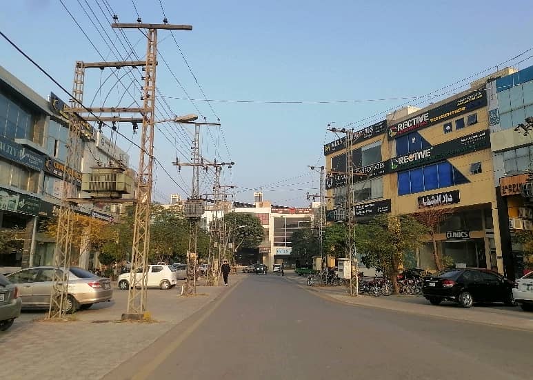 Office For rent In DHA Phase 4 - Block DD Lahore 2