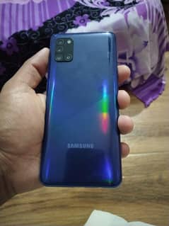 1 by 9 condition urgent sale dabba 7 hai charger nahi hai