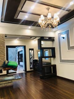 Elevate Your Workspace Premium Upper Portion In Model Town R Block