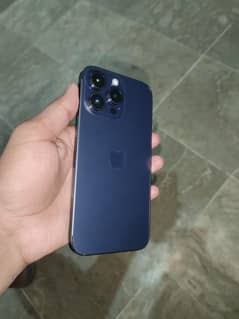 iphone 14 pro max used  with box and cable 10/10 condition 256 Gb . JV