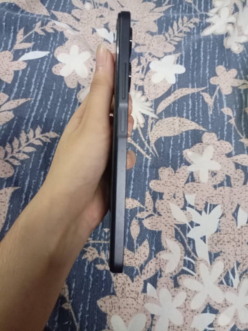 condition A1 10 out of 10 (Few month used only) 2