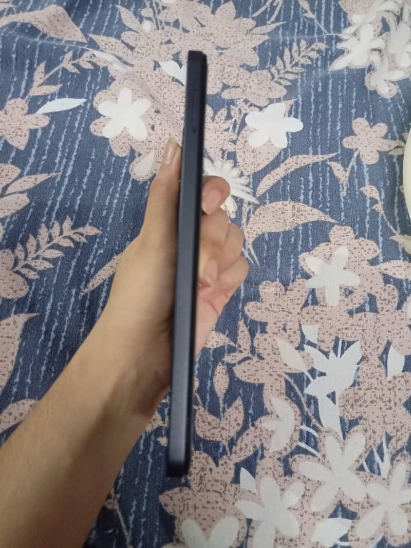 condition A1 10 out of 10 (Few month used only) 3