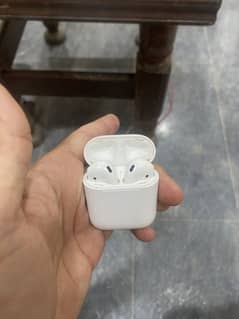 Airpods 1/2