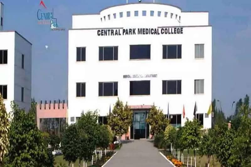 Central Park C Block 10 Marla Plot Available For Sale Hot Location. . . 0