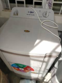 washing machine and dryer/ spiner machine