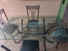 dining table with 4 chairs  condition 10/9