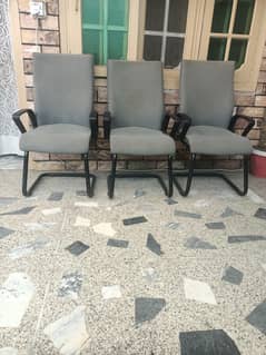 visitor and office chairs