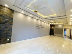 Ready to Move facing Lake Apartment Available For Rent