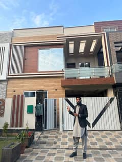 5 Marla Brand New House For Sale In Bahria Town Lahore