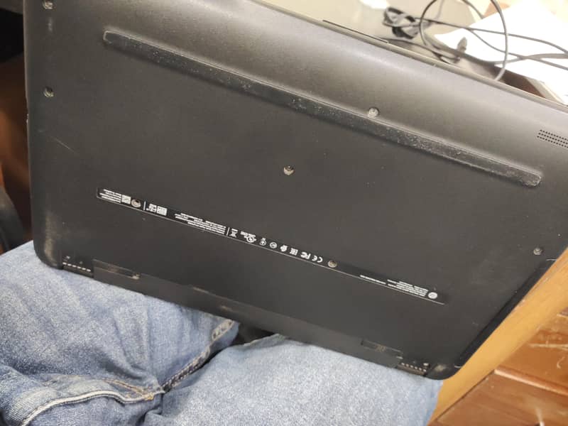 Hp Notebook core i3 5th generation 4