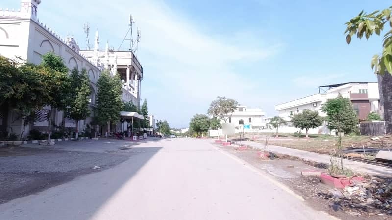 Ideally Located Residential Plot For Sale In G-16/4 Available 8