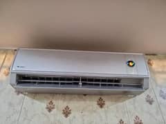 sell my gree ac 1.5 for sell just like new condition