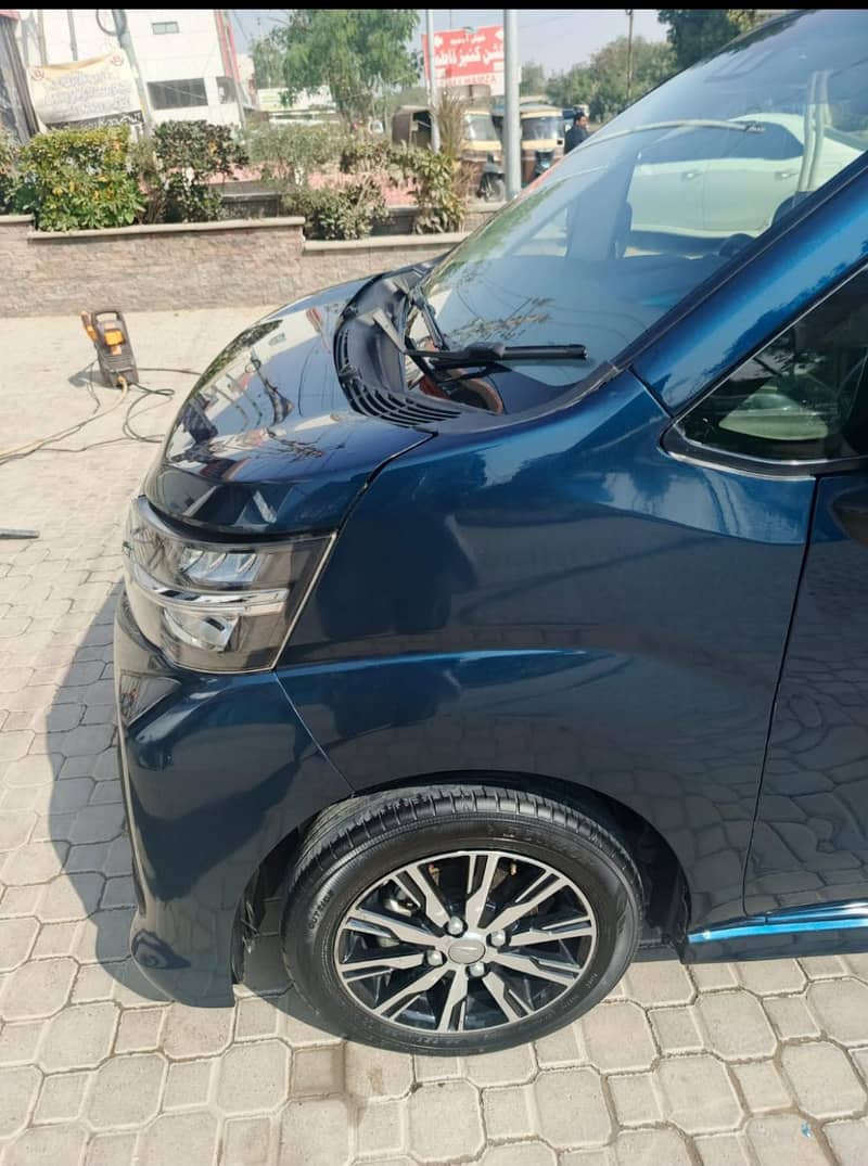 daihatsu move custom 6