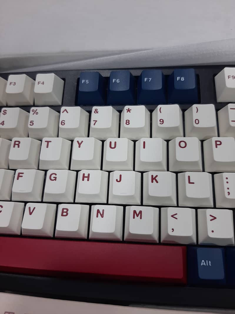 Aiguoxin keyboard / mechanical keyboard With mouse | Swipeable 5