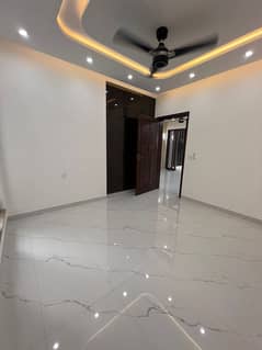 5 Marla House In Paragon City For sale
