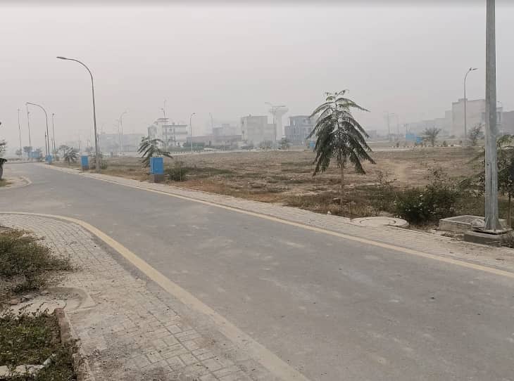 "Secure Your Future Prime Location Plot In Lahore Etihad Town Starting From Just 7.15 Lac" 4