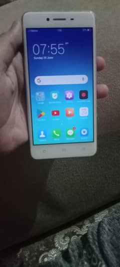 This mobile is in best condition