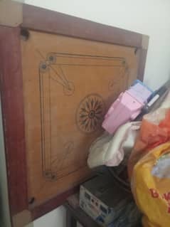 Carom board