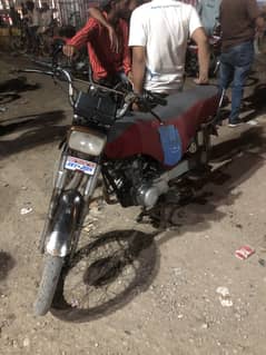 Unique UD 125 2018