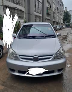 Toyota Platz 2003