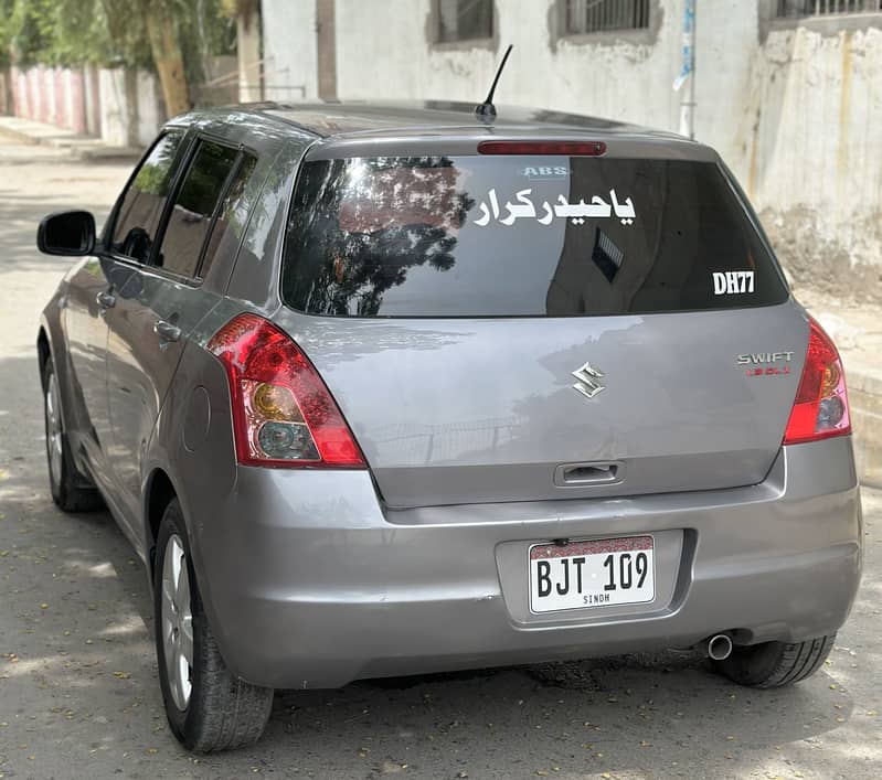 Suzuki Swift DLX 1.3 Navigation 2017 Model. 3
