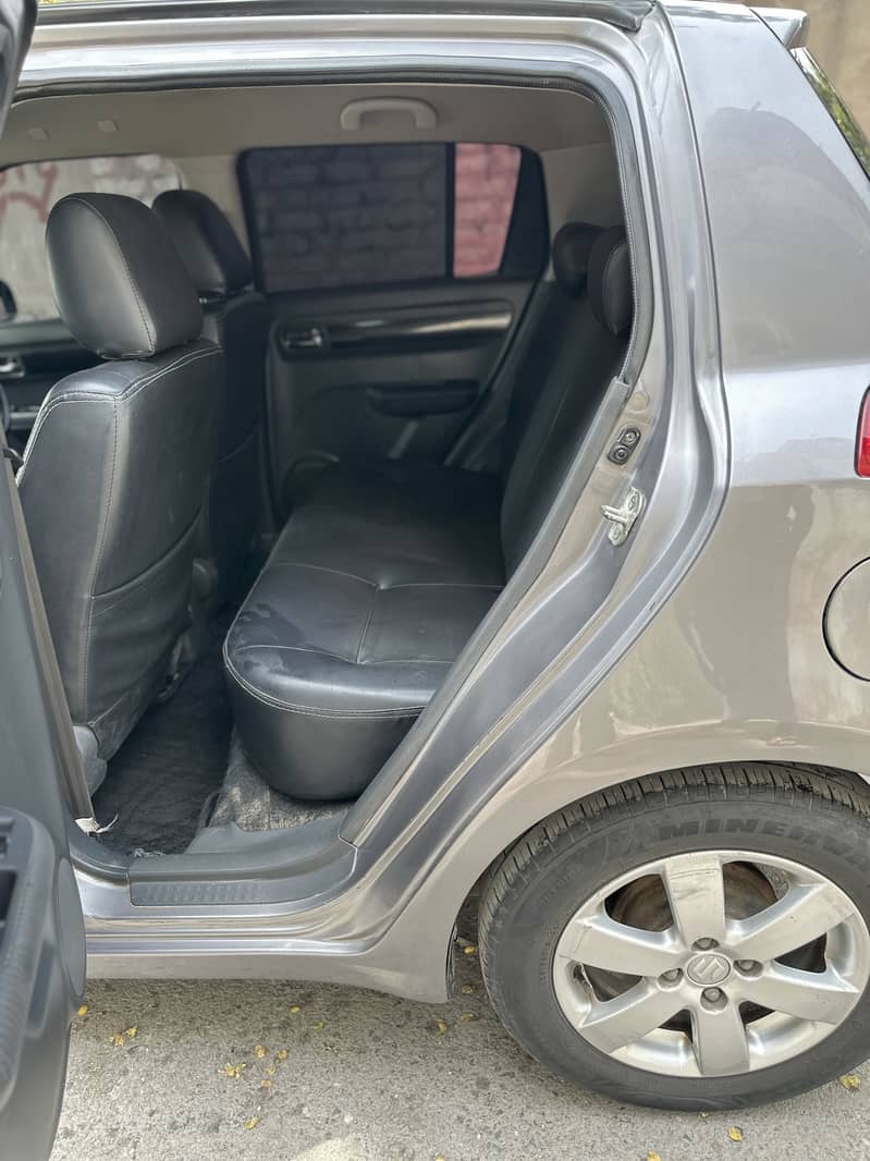Suzuki Swift DLX 1.3 Navigation 2017 Model. 17