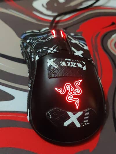 DeathAdder V2 Razer wired for eSports gaming mouse