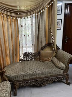 2 seater dewan sofa