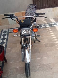 Honda CG 125 2025