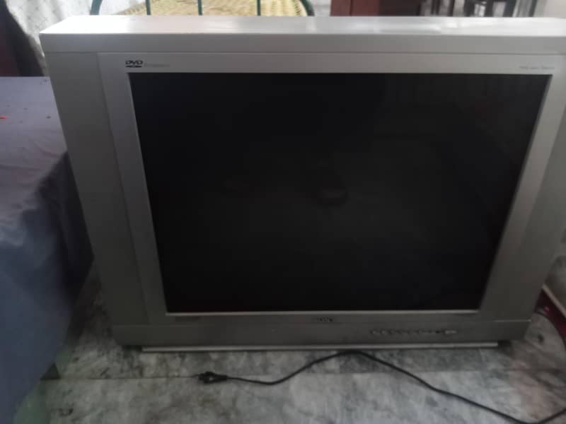 it is in a good condition and it is very big l 0
