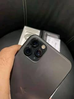 iPhone 11 pro max 256 GB full box PTA approved 03203653808
