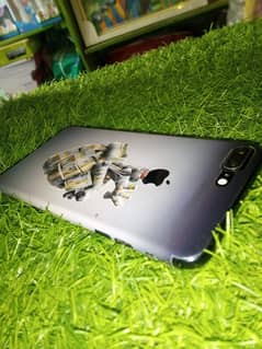 I phone 7plus 256gb urgent sale