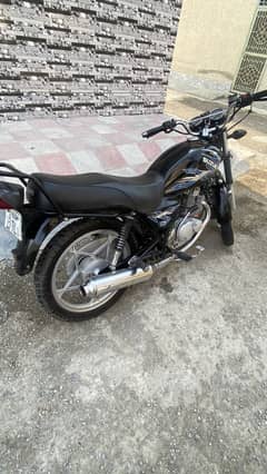 Suzuki gs 150