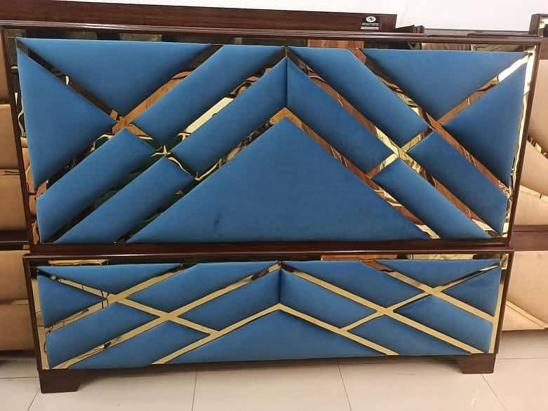 bad set with w side table with dressing table 1