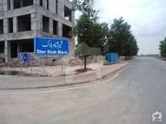 Prime Location 5 Marla Plot for Sale Ideal for Investment & Residential Living