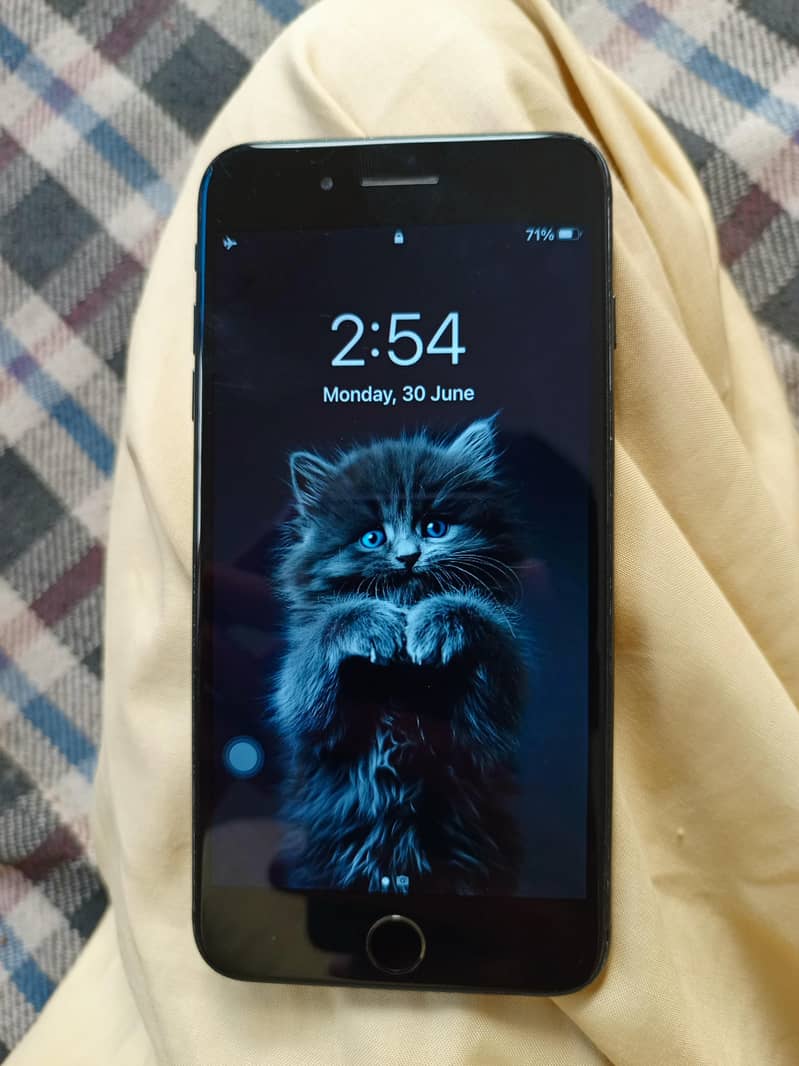 iPhone 7 plus Exchange possible with upgrade model 1