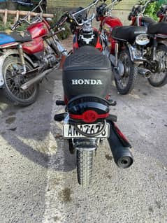 125united