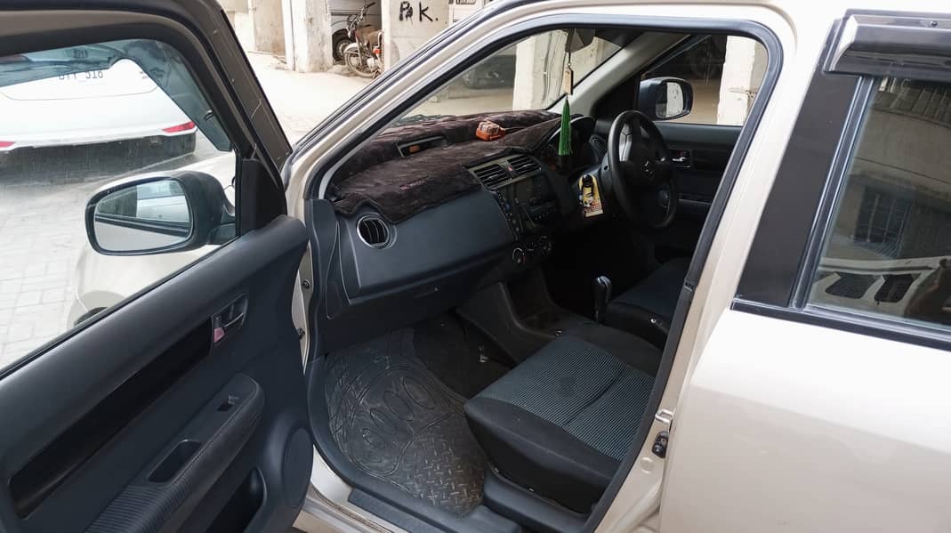 Swift automatic 1.3 dlx navigation 8