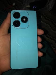 Tecno spark 20