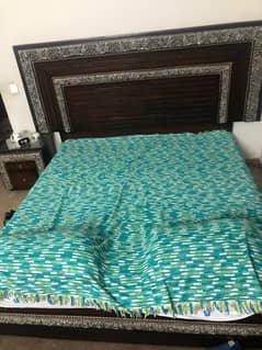 king size bed for sale in excellent condition.