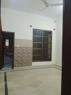 Upper Portion for Rent 14 Marla Prime Location