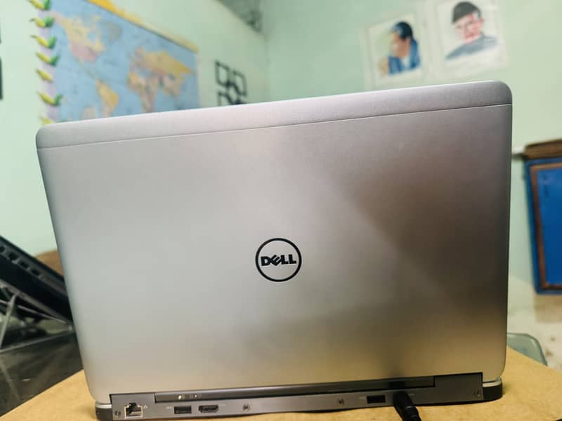 Core i-5 4th generation 8/256 10/10 condition 4