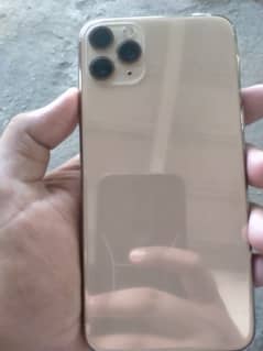 iphone 11 pro max neat and clean cinditionll
