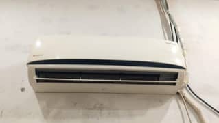 kenwd  1.5 ton  AC non inverter good working